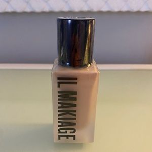 IL Makiage Flawless Base Foundation